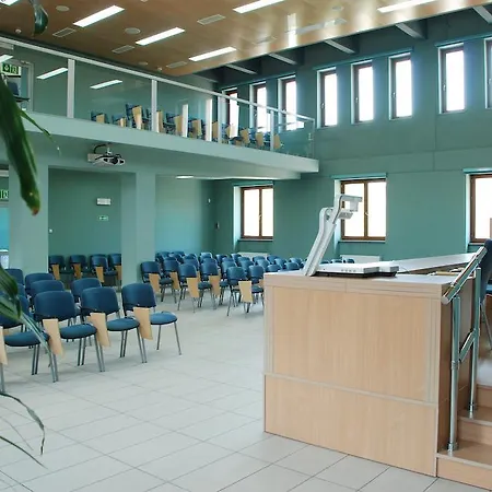 Hostel Osrodek Innowacja *